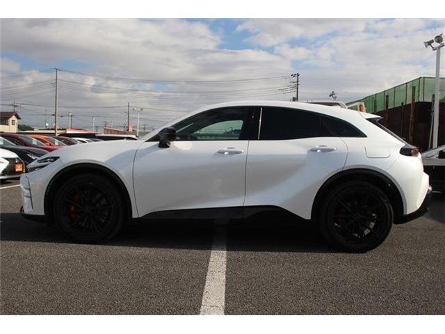 TOYOTA CROWN SPORT 2024