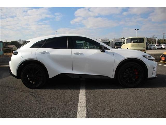 TOYOTA CROWN SPORT 2024