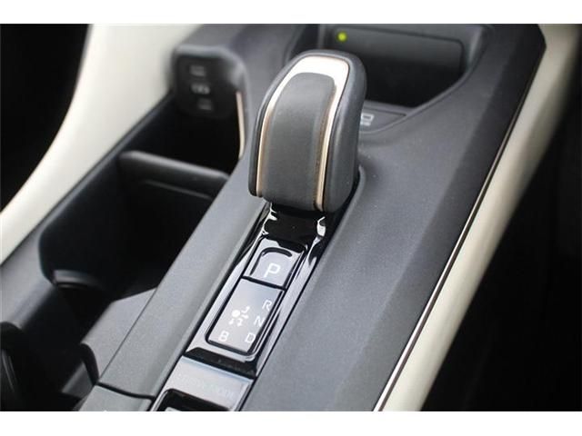 TOYOTA CROWN CROSSOVER 2023