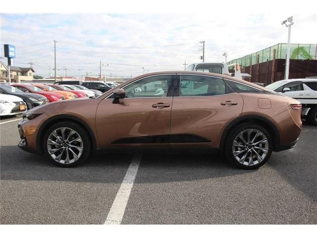 TOYOTA CROWN CROSSOVER 2023