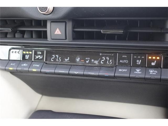 TOYOTA CROWN CROSSOVER 2023