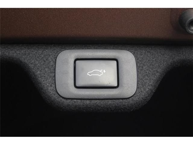 TOYOTA CROWN CROSSOVER 2023