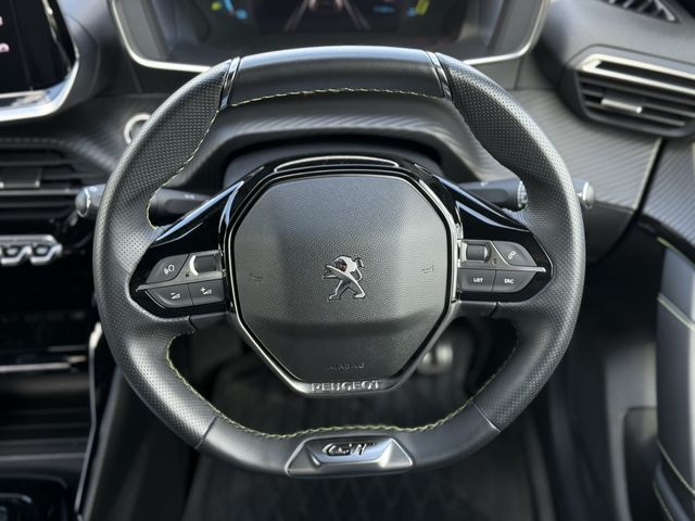 PEUGEOT PEUGEOT e-208 2023