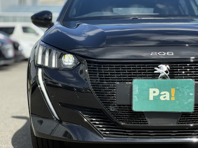 PEUGEOT PEUGEOT e-208 2023