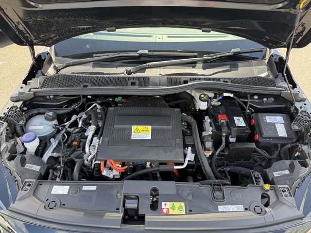 PEUGEOT PEUGEOT e-208 2023