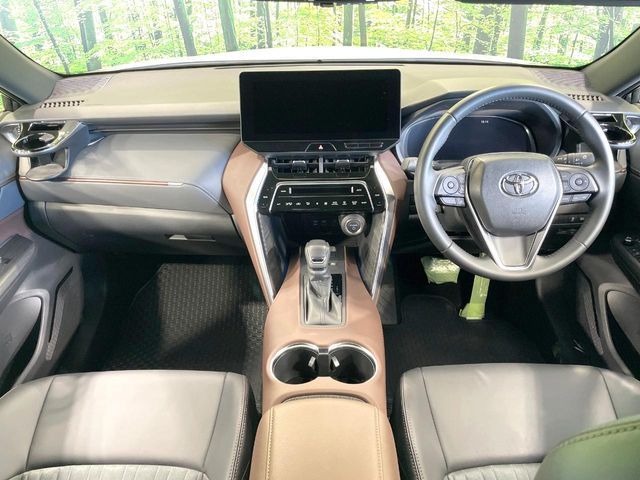 TOYOTA HARRIER HYBRID 2024