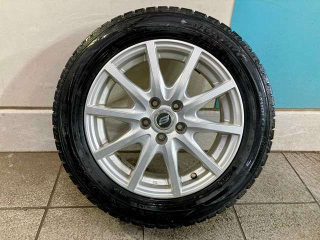 TOYOTA SIENTA 4WD 2016