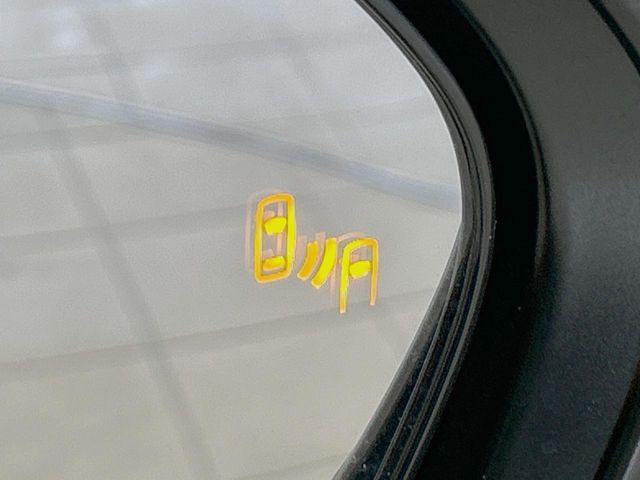 TOYOTA YARIS CROSS HYBRID 2023