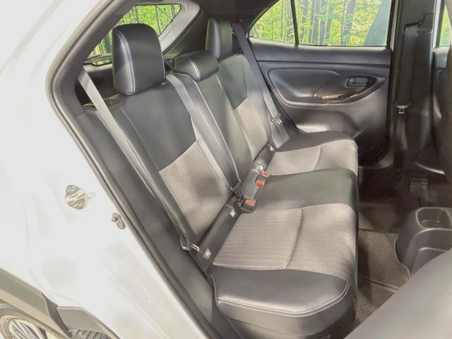 TOYOTA YARIS CROSS HYBRID 2023