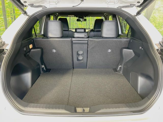 TOYOTA YARIS CROSS HYBRID 2023