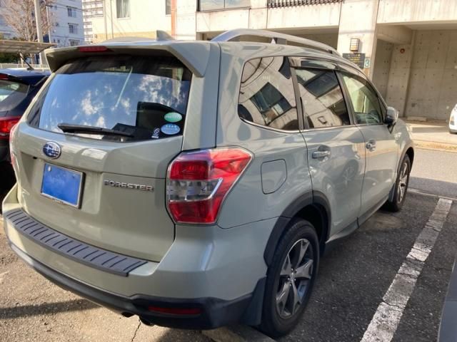 SUBARU FORESTER 2015