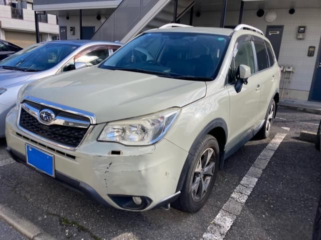 SUBARU FORESTER 2015