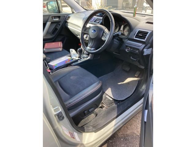 SUBARU FORESTER 2015