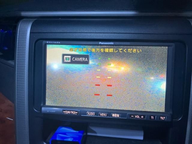 TOYOTA VELLFIRE 2010