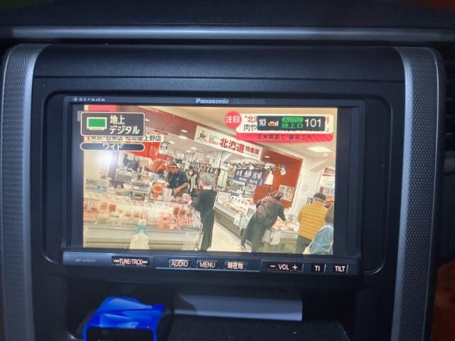 TOYOTA VELLFIRE 2010