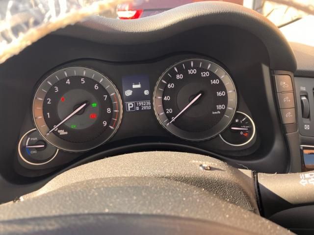 NISSAN FUGA HYBRID 2011