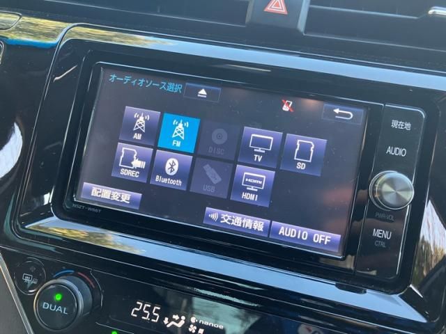 TOYOTA CAMRY HYBRID 2017