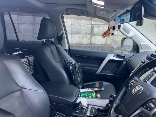 TOYOTA LANDCRUISER PRADO 2017