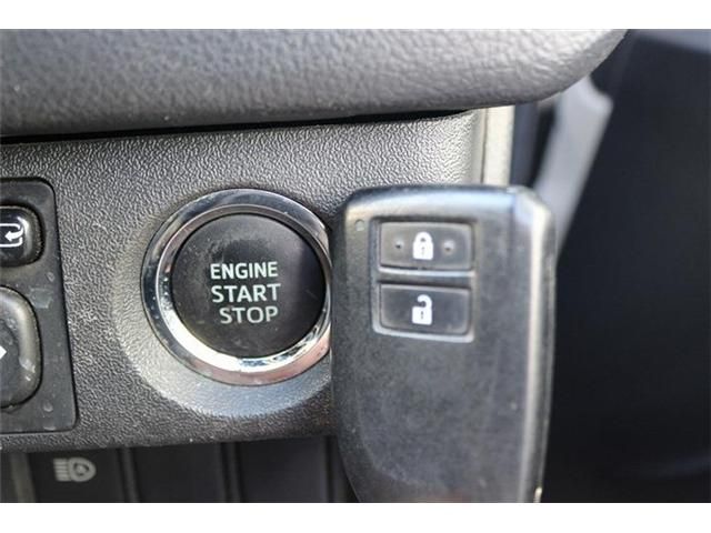 TOYOTA HIACE van 2WD 2018