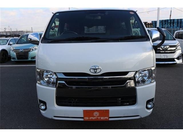 TOYOTA HIACE van 2WD 2018