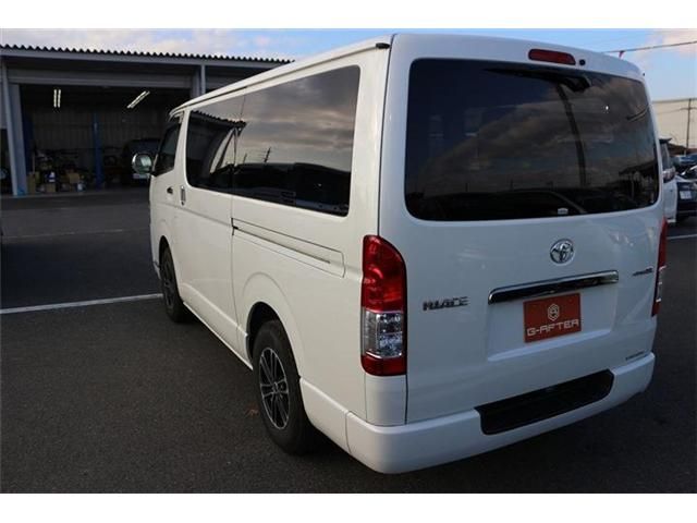 TOYOTA HIACE van 2WD 2018