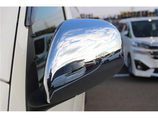 TOYOTA HIACE van 2WD 2018