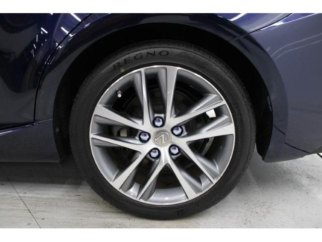 TOYOTA LEXUS IS200t 2017