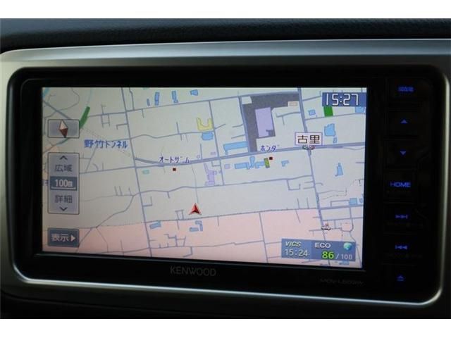 TOYOTA VITZ  4WD 2016