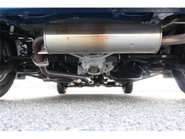 TOYOTA VITZ  4WD 2016