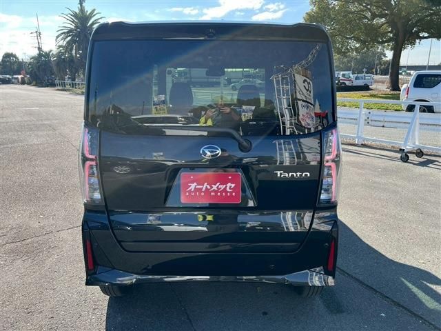 DAIHATSU TANTO CUSTOM 2024