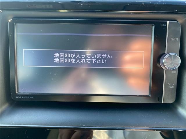 TOYOTA VOXY HYBRID 2014