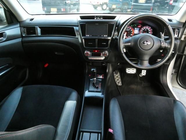 SUBARU EXIGA 4WD 2013