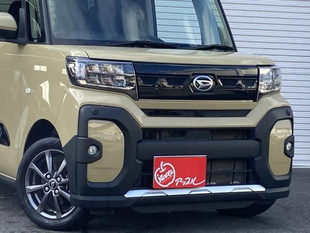 DAIHATSU TANTO FAN CROSS 4WD 2023