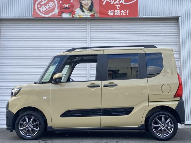 DAIHATSU TANTO FAN CROSS 4WD 2023