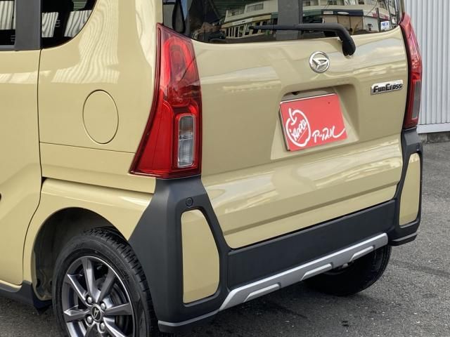 DAIHATSU TANTO FAN CROSS 4WD 2023