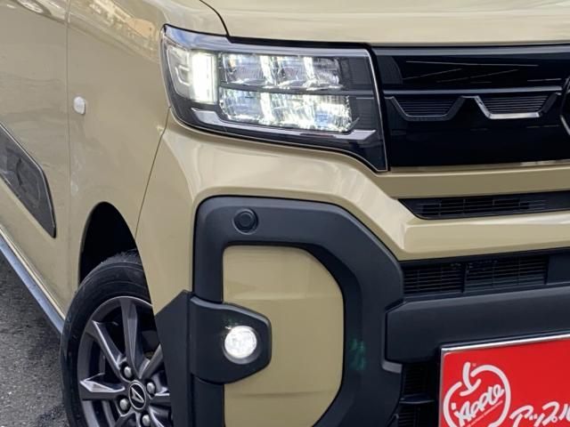 DAIHATSU TANTO FAN CROSS 4WD 2023