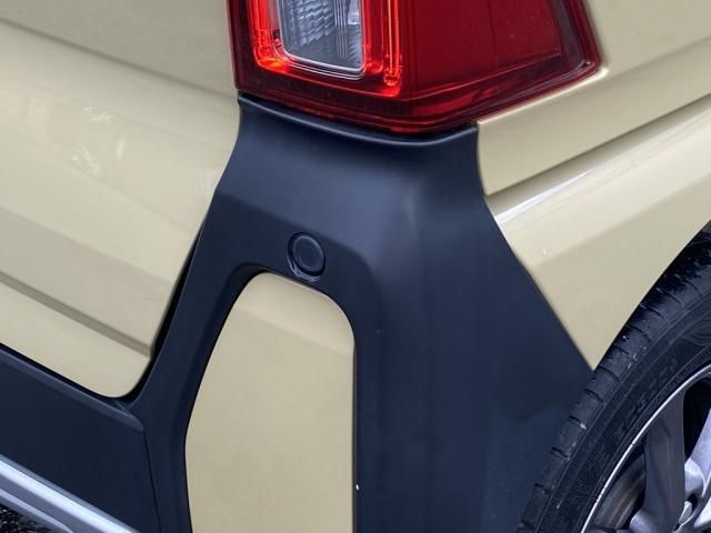 DAIHATSU TANTO FAN CROSS 4WD 2023