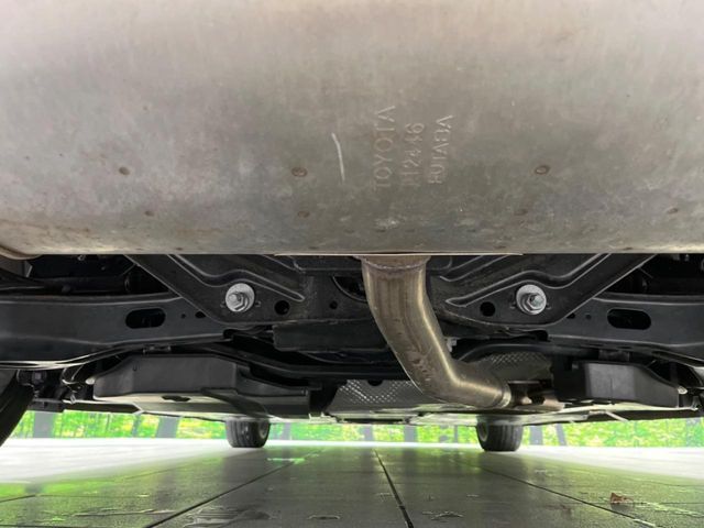 TOYOTA PRIUS 4WD 2023