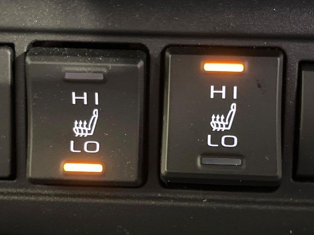 TOYOTA COROLLA CROSS HYBRID 2024