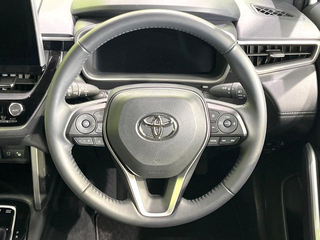 TOYOTA COROLLA CROSS HYBRID 2024