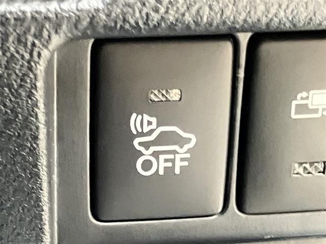 TOYOTA LEXUS RC300h 2015