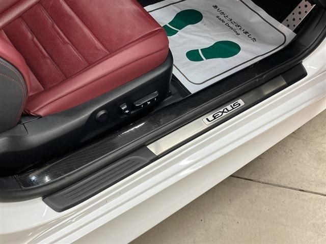 TOYOTA LEXUS RC300h 2015