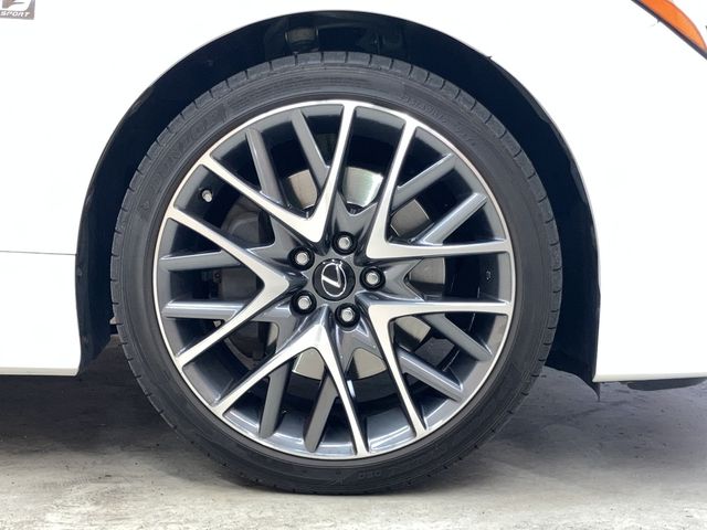 TOYOTA LEXUS RC300h 2015