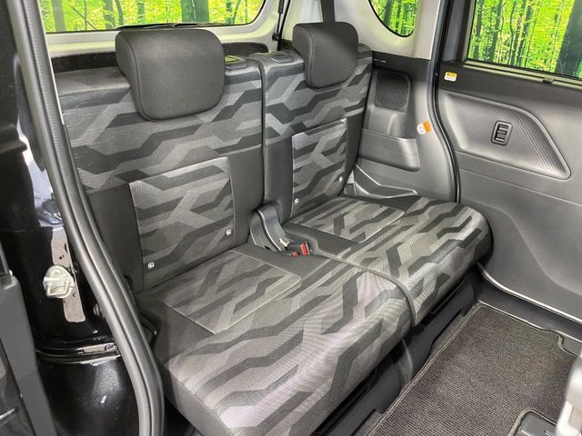 DAIHATSU TANTO FAN CROSS 2025