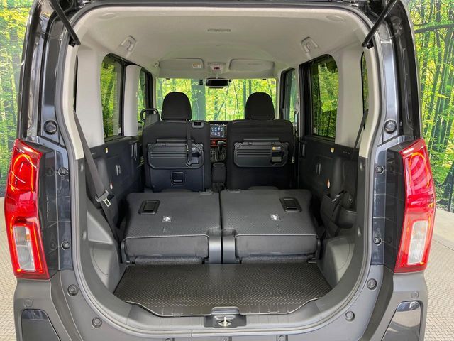 DAIHATSU TANTO FAN CROSS 2025