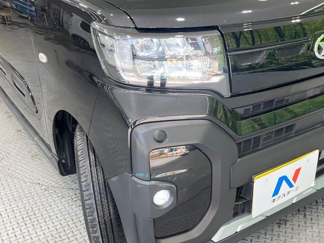 DAIHATSU TANTO FAN CROSS 2025