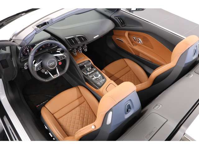 AUDI AUDI R8 Spyder 2022