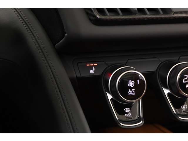 AUDI AUDI R8 Spyder 2022