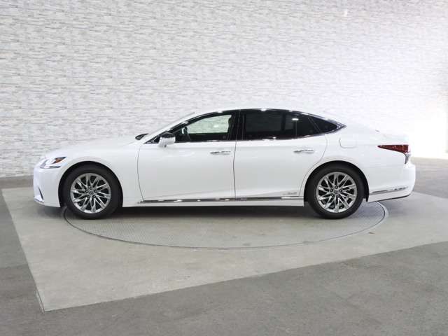 TOYOTA LEXUS LS500h 2018