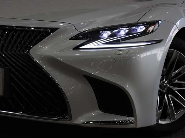 TOYOTA LEXUS LS500h 2018